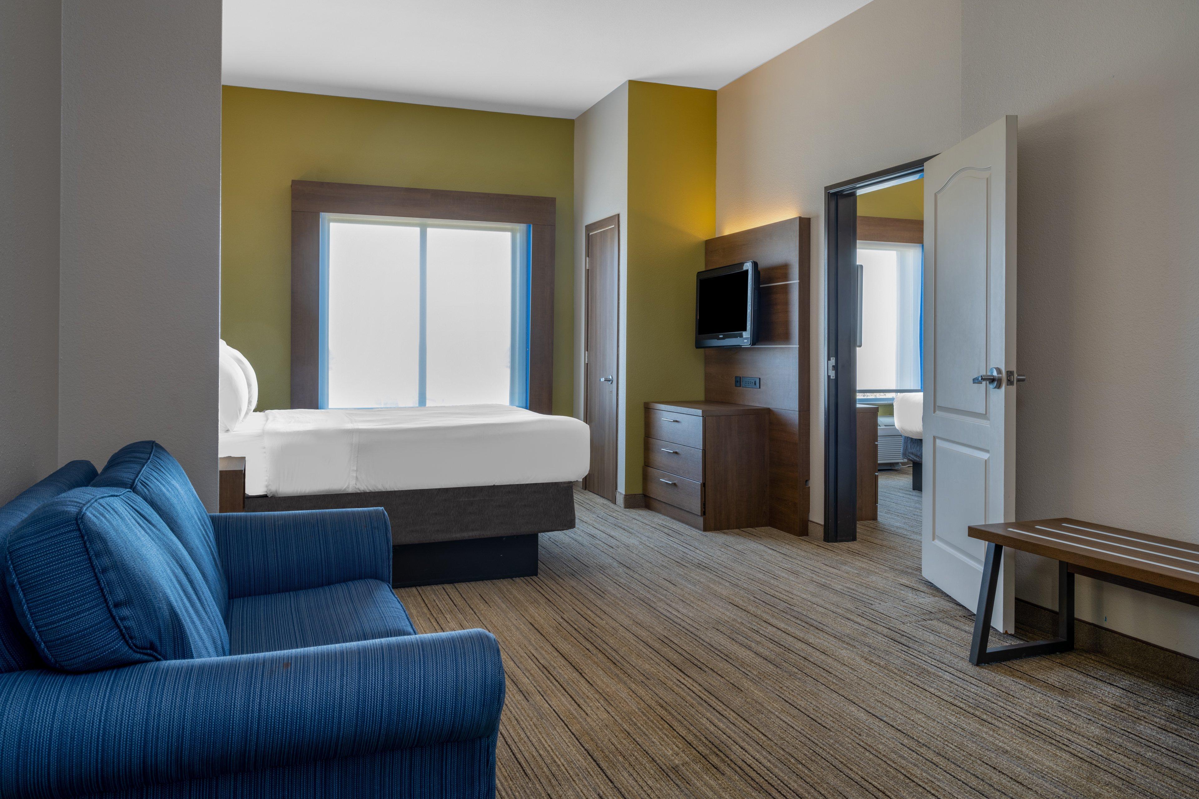 Holiday Inn Express & Suites Dallas East - Fair Park By Ihg Exterior photo