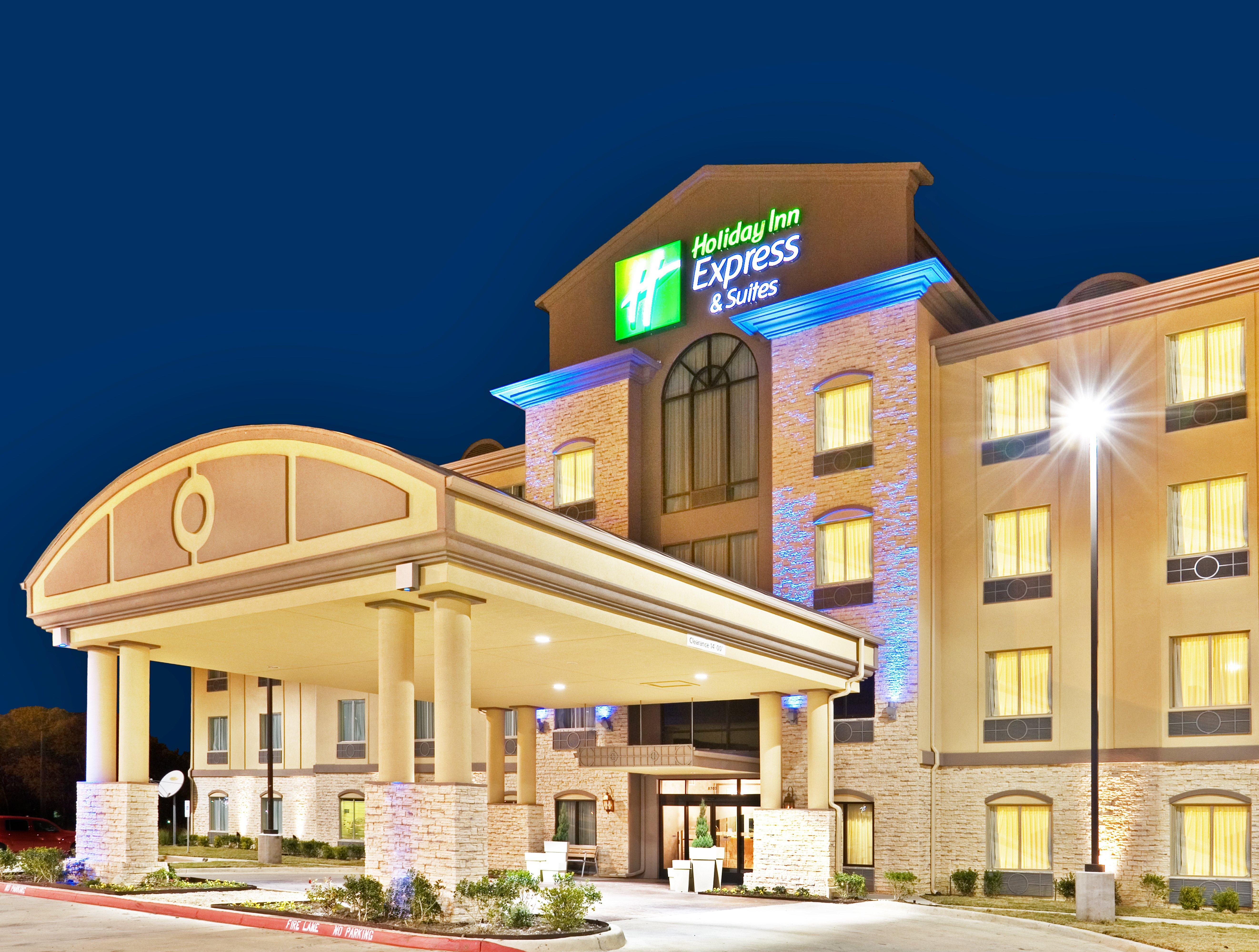 Holiday Inn Express & Suites Dallas East - Fair Park By Ihg Exterior photo